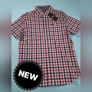New Lee cardinal button down shirt Men size Small